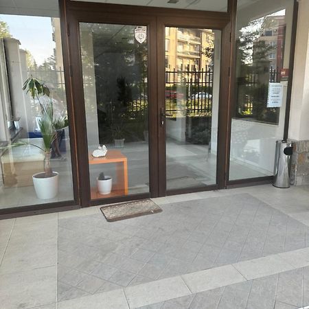 Apartmán U-Dacha Sluneční pobřeží Exteriér fotografie
